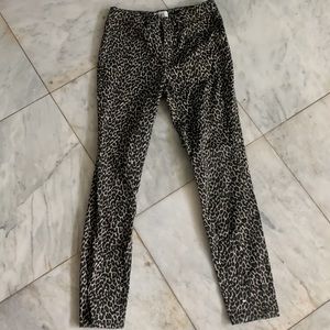 Worn once! Nicole Miller high rise skinny SOHO jeans.